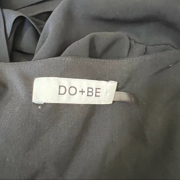 Do & Be Black Long Puff Sleeve Wrap V-Neck Blouse Small - Picture 7 of 9